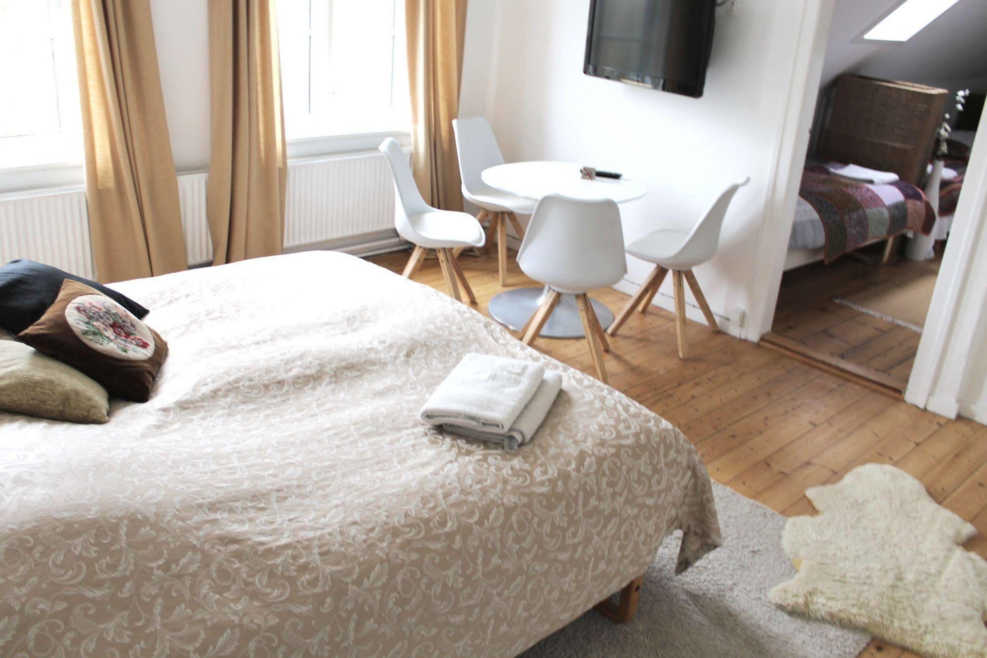 Det Gamle Apotek Bed & Breakfast 2*